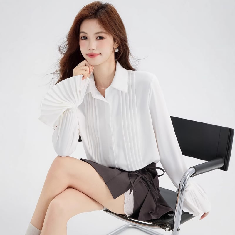 Cămașă din chiffon cu amestec polyester-elastan, croială lejeră, mâneci lungi Raglan, guler Turn-down, plachetă cu nasturi multipli