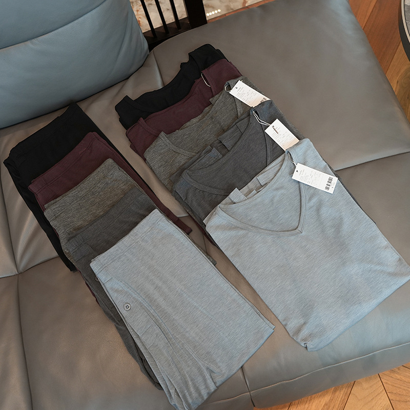 Muški termalni set donjeg rublja – akrilna vlakna, V-izrez, dugi rukav, srednja težina 141–160 g/m²