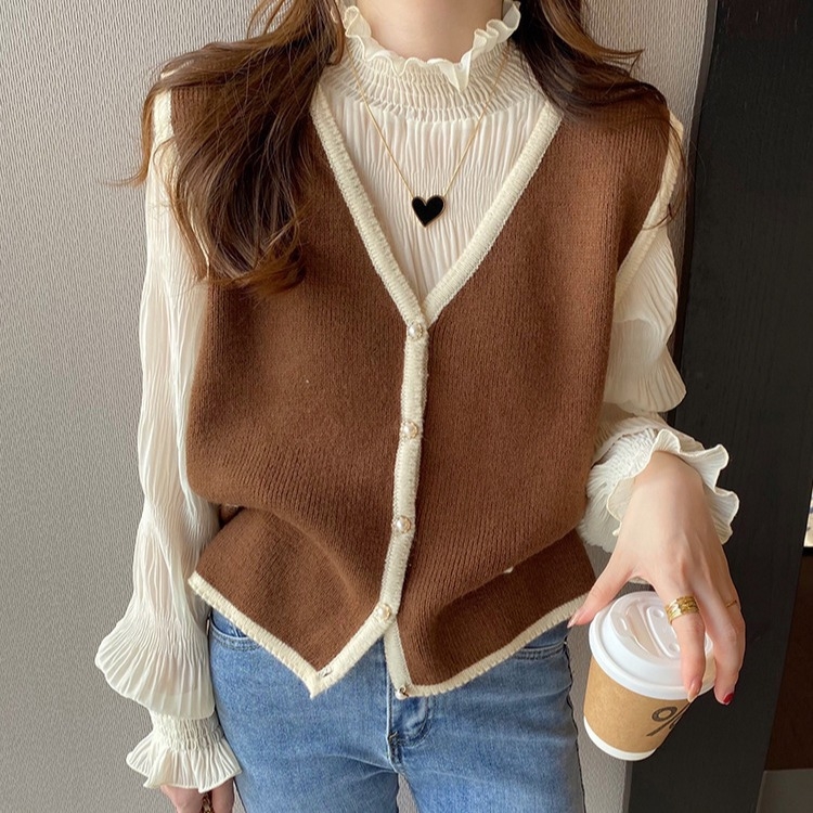 Ženska šifonska bluza s dugim rukavima, polu-visoki ovratnik, rogasti rukavi, uski kroj, duljina 50–65 cm, 90–95% poliester, preko glave, proljeće 2024