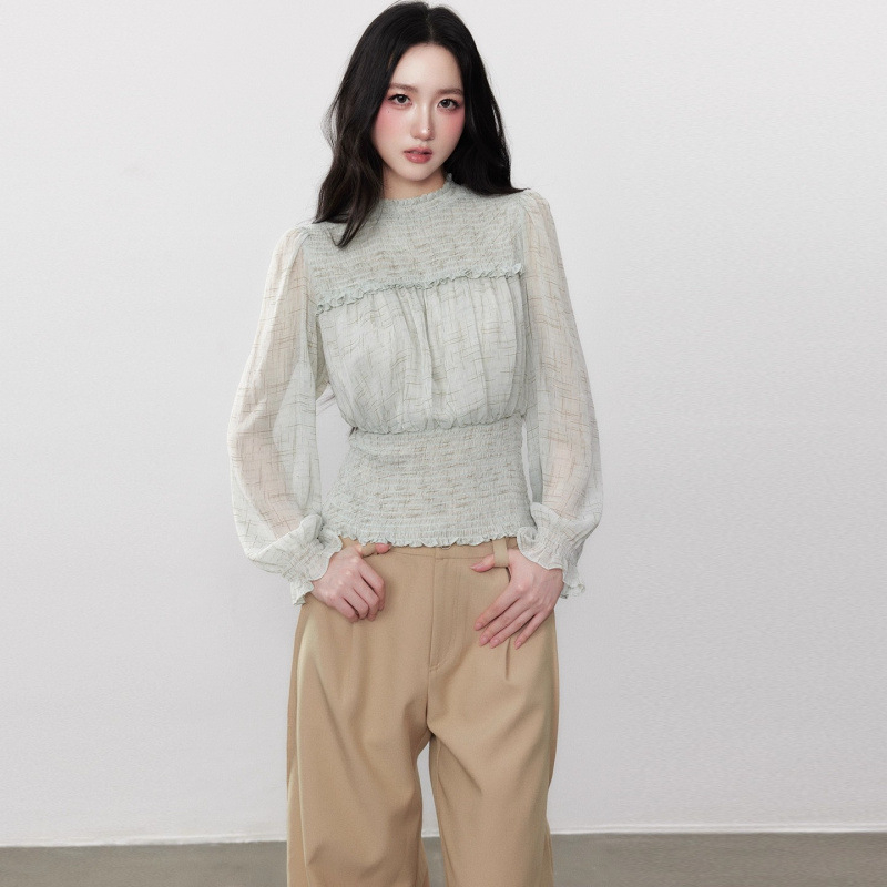 Ženska poplinska košulja s dugim rukavima, halter ovratnik, nagnuti rameni, gradski stil, jesen 2025 (Poplin; Dugi rukavi; Halter ovratnik; Nagnuti rameni; Jesen 2025)