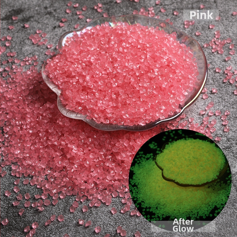 Nisipuri și pietre fluorescente pentru amenajări peisagistice și acvarii – origine China, cutie cu 100 bucăți, 0.025 kg/buc