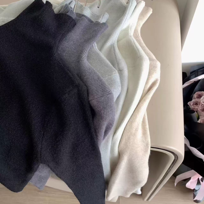 Ženski pleteni džemper s высоким ovratnikom, jesen-zima, slim fit, dugi rukavi, poliester-spandeks tkanina