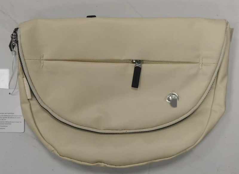 Crossbody sportska torba, najlon, kapacitet 5L, vodootporna, izuzetno lagana, unisex