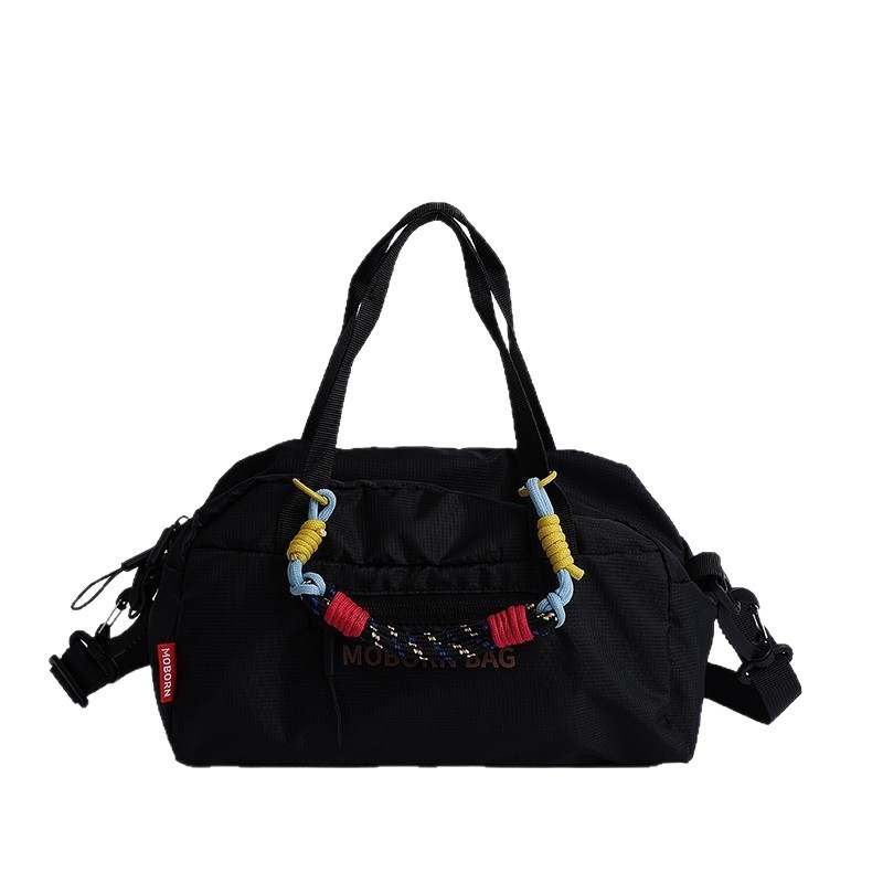 Nylon Crossbody torba, horizontalni kvadratni oblik, zatvaranje na zip, unutarnja zip džep, poliester podstava, jedna naramenica — pogodna za rekreacijsko putovanje (ljeto 2025).