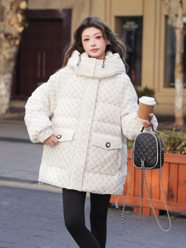 Ženska jakna od perja s natpisom slova, plus veličina, srednja duljina, kapuljača, korejski stil, zima 2025