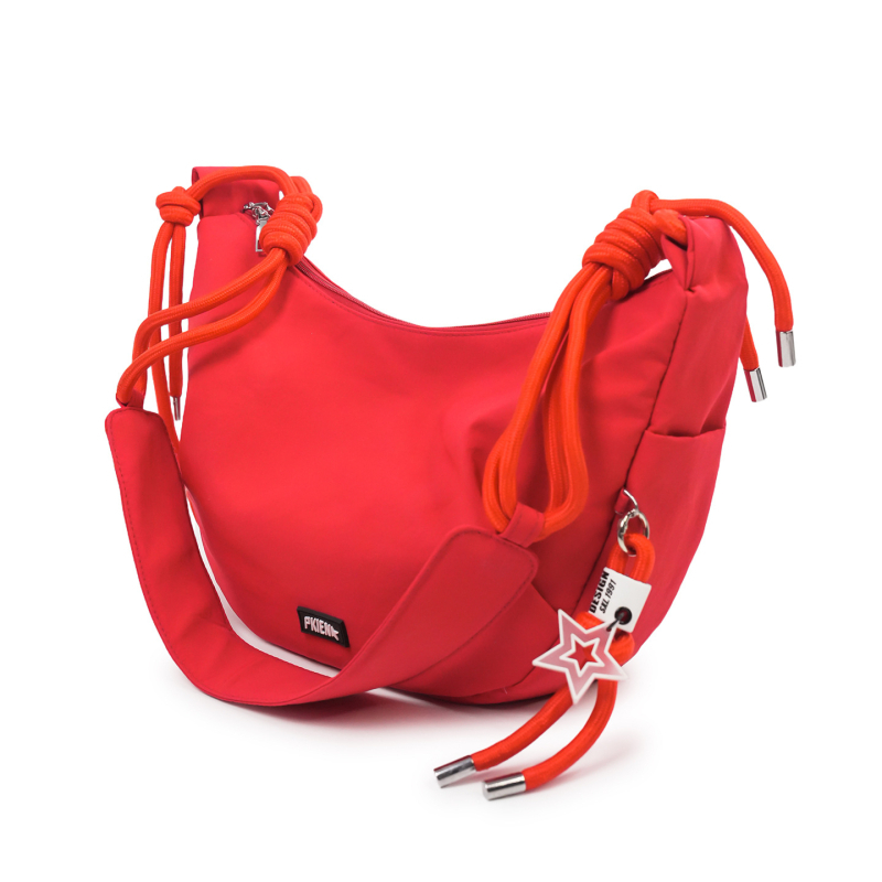Sportska crossbody torba velikog kapaciteta, nylon, unisex, proljeće 2026