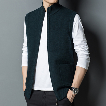 Kötött férfi mellény ujj nélküli - gyapjú 36–40%, álló gallér, tavasz–ősz