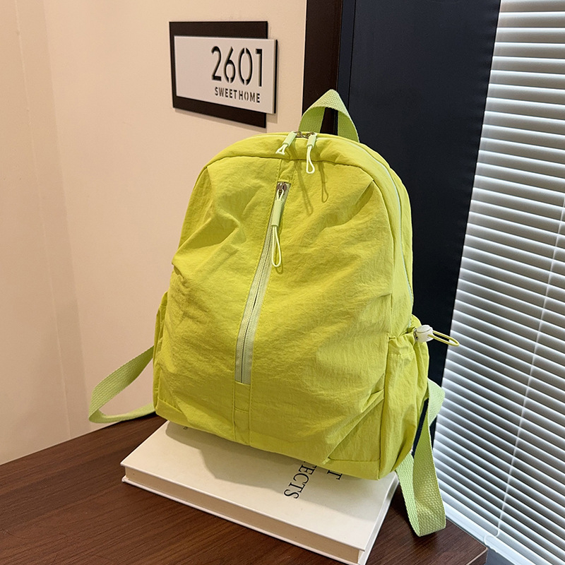 Ženski studentski ruksak s kampus stilom, poliester materijal, zatvaranje na zip, džep za dokumente i laminirani džep na zip, unutarnji međusloj, za školsku upotrebu