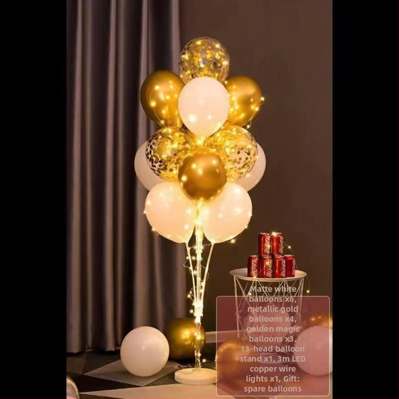 Papírból készült ballon farok alakú születésnapra