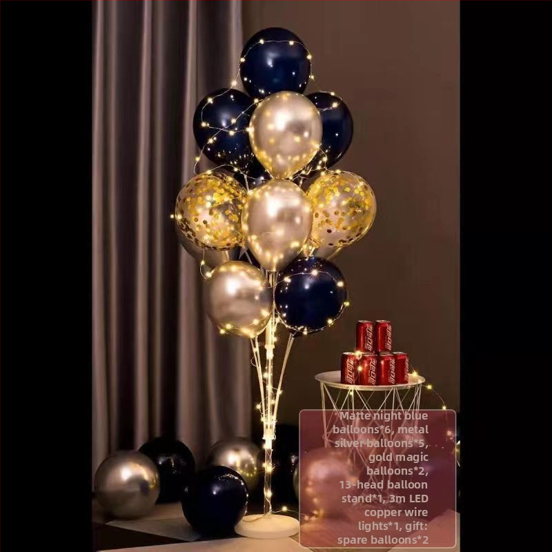 Papírból készült ballon farok alakú születésnapra