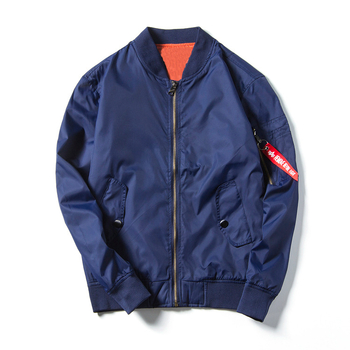 MA1 bomber jakna, opušten kroj, zatvarač na zip, ovratnik stila odijela, raglan rukavi, prozračna i vodootporna