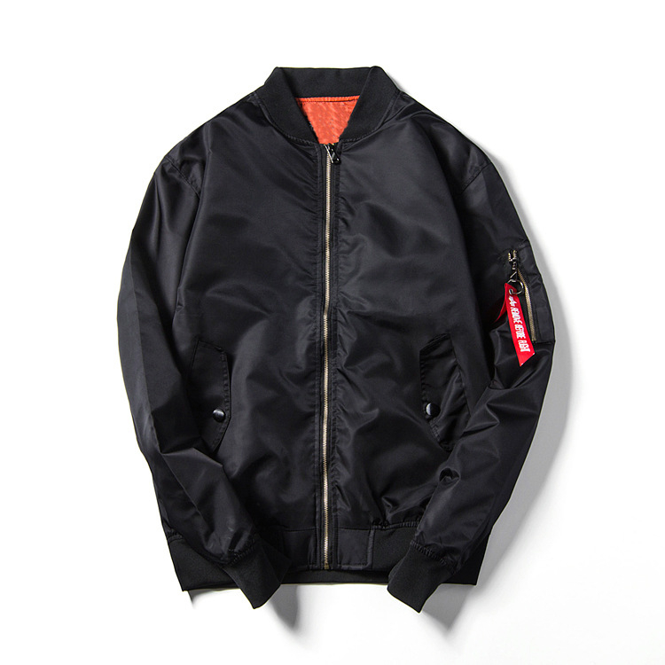 MA1 bomber jakna, opušten kroj, zatvarač na zip, ovratnik stila odijela, raglan rukavi, prozračna i vodootporna