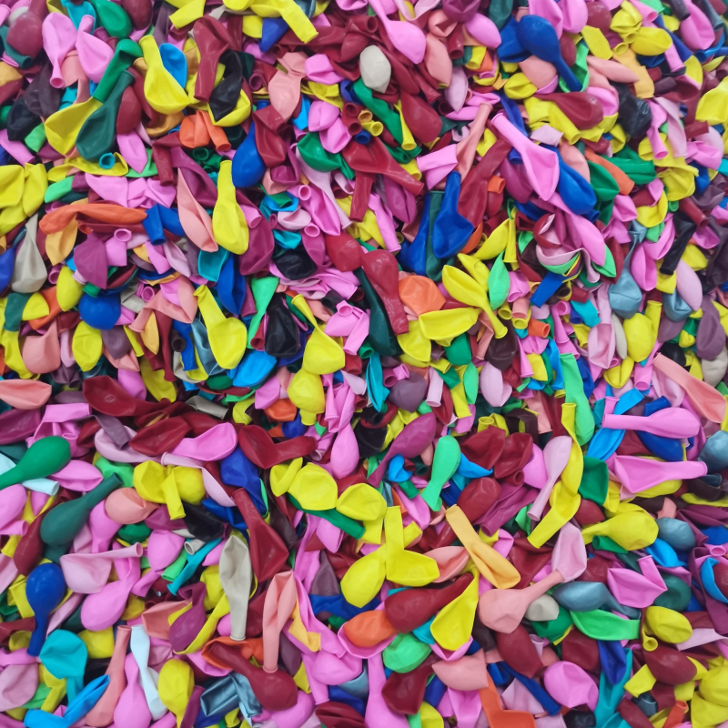 Latex lufi - kerek forma, nyomtatott logó, rajzfilm mintázat