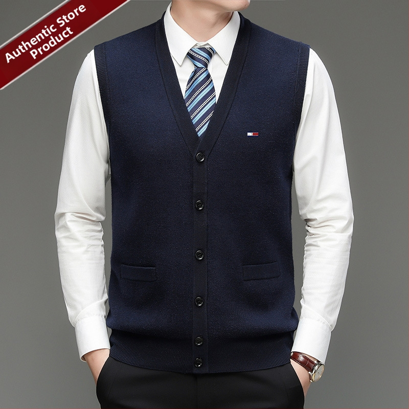 Мъжки кардиган от 100% вълна, V-образно деколте, без яка, едноредово закопчаване