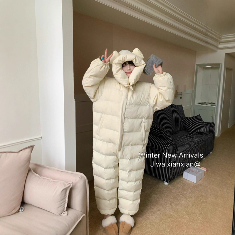 Дамски памучен гащеризон с качулка за зима 2025, меча-мотив, свободен силует, дълги ръкави, цип отпред