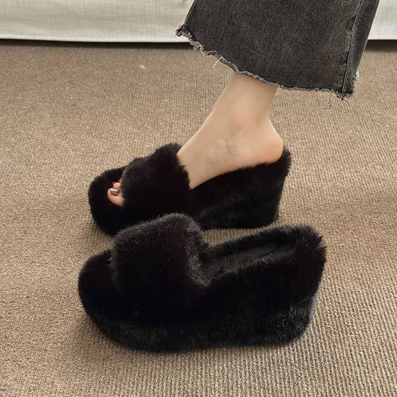 Ženske papuče na klinu s pahuljastim krznom, velur gornji dio, protuklizna gumena podloga, okrugli vrh, 9 cm peta, korejski stil