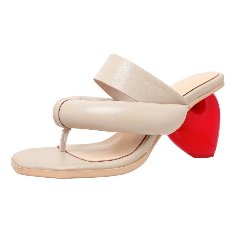 Sandale s otvorenim prstom, gornji dio od mikrovlakana, zaobljeni vrh, debeli pet 10 cm, potplat 3 cm, slip-on