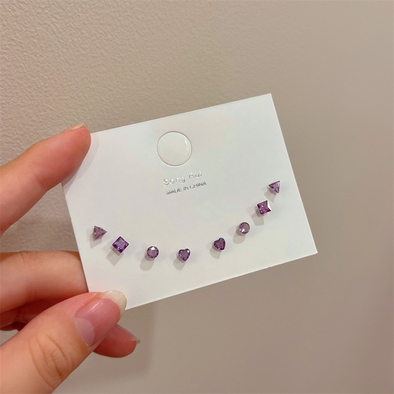 Geometriai fülbevaló készlet műanyag/gyanta anyagból – koreai stílusú tüsis fülbevalók, mikro-inlay, nőknek, friss és édes stílus
