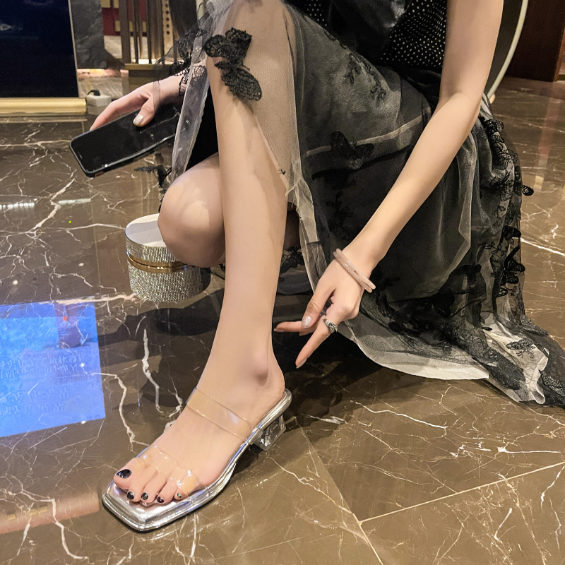 Angerhee női átlátszó PVC pántos szandál, puha talppal, négyzetes orr, gumitalp