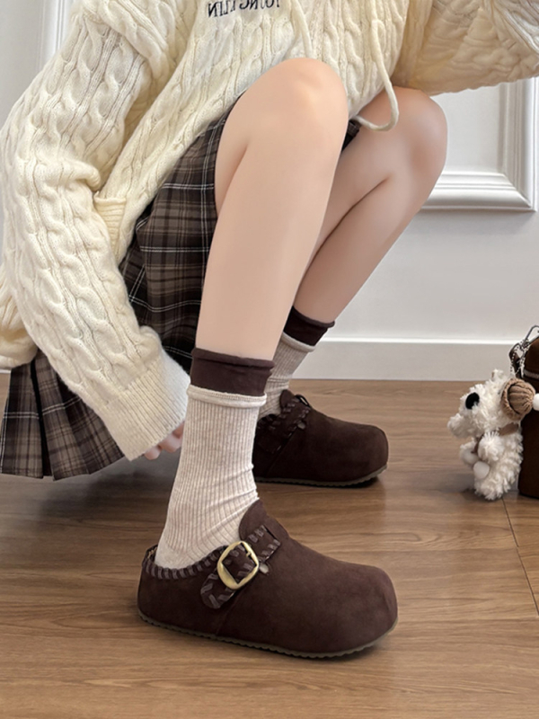 Női slip-on cipők vastag platformával – nubuk bőr felsőrész, kerek orr, gumírozott talp, mindennapi, szabadtéri viselet (2026 tavasz)