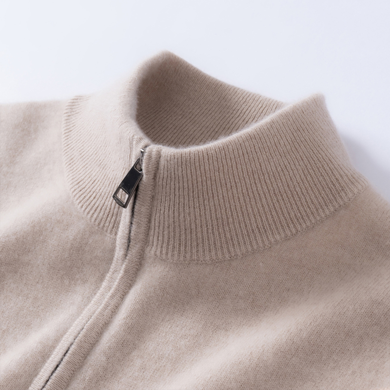 Мъжки пуловер от чист кашмир с полузип, свободен силует, полувисока яка, дълги ръкави, зимен стил