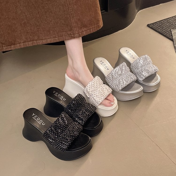 Női kristályos vastag talpú szandál, PU felső rész, gumi talp, kerek orr, nyár 2025, francia stílus