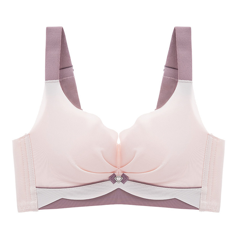 Sutien fără cusături, push-up pentru sâni mici, cupe 3/4, cupe modelate cu partea superioară subțire și partea inferioară mai groasă, bretele fixe duble, închidere în spate cu patru rânduri de carlige