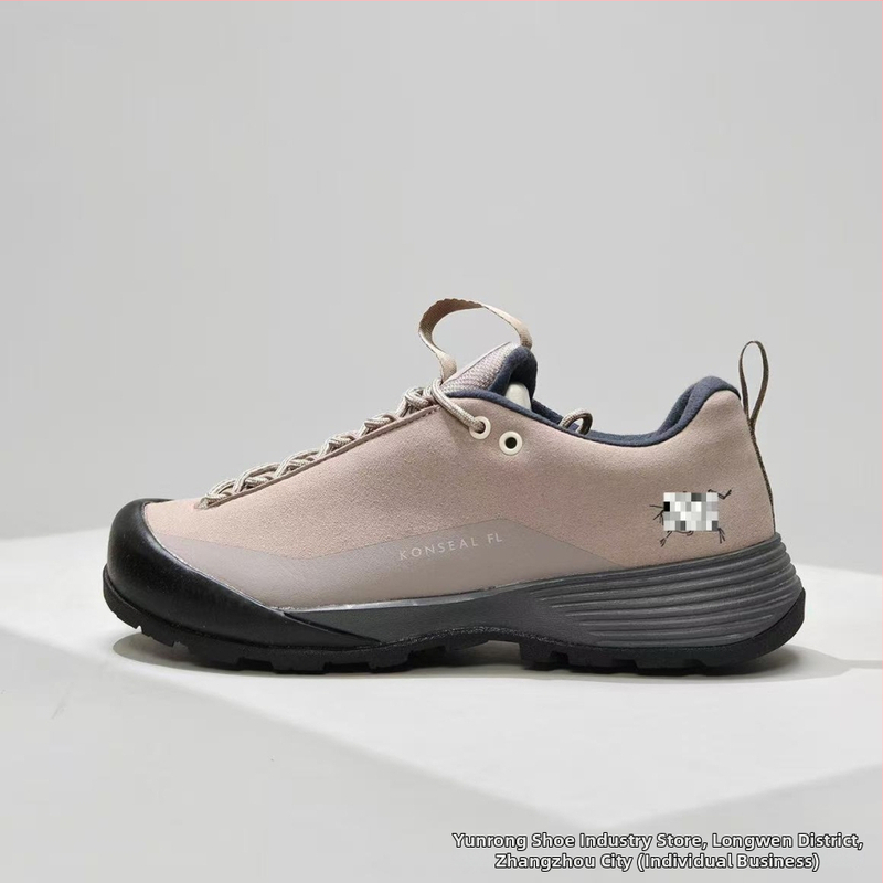 Унисекс обувки за планински туризъм – дишащи, с връзки, нисък профил; горна част TPU/изкуствена кожа/текстил; подметка от гума с инжекционно формована технология