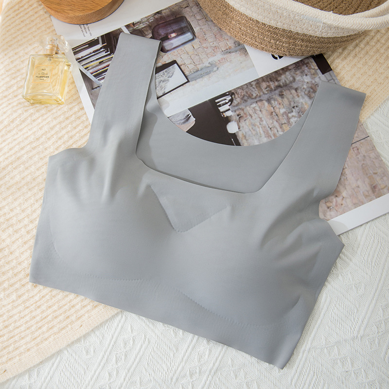 Αδιάραχη αθλητική σουτιέν για ύπνο και γιόγκα, ύφασμα Ice Silk, ενιαίο σχέδιο σύσφιξης, πλήρες cup με molding, σταθερά διπλά λουριά, διαπνέουσα