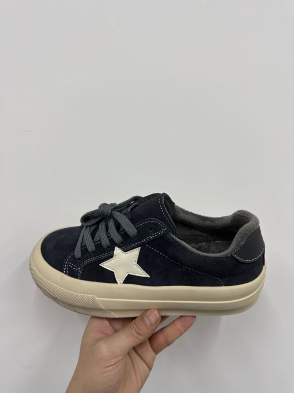 Leopárd mintás platform cipő, velúr felsőrész, fűzőzár, vastag talp