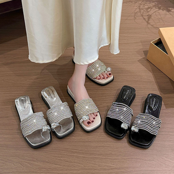 Sandale cu toc înalt, talpă groasă, pentru degetele despărțite — vârf pătrat; material superior/interior: super fiber; talpă: cauciuc