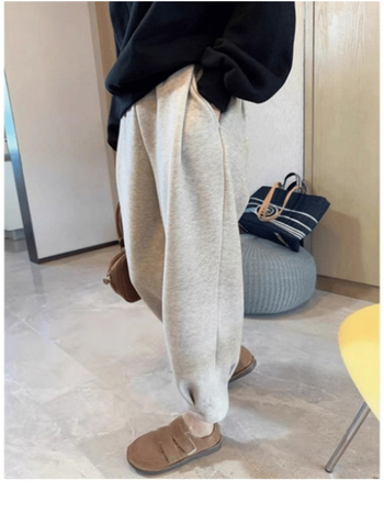 Trudničke hlače s podrškom za trbuh, cropped jogger, fleece podstava, pamuk-poliester, jesen 2024