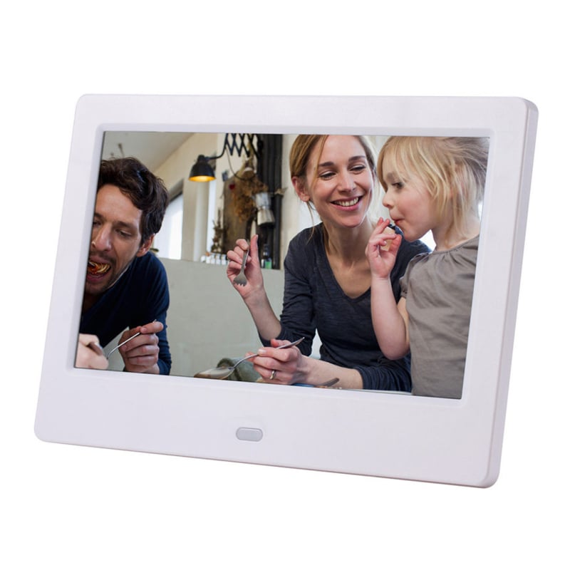 Reklám célú digitális fotókeret – 1024×600, HD LED LCD, lejátszik zenét és videót, SD/USB/TF támogatott, 16:9