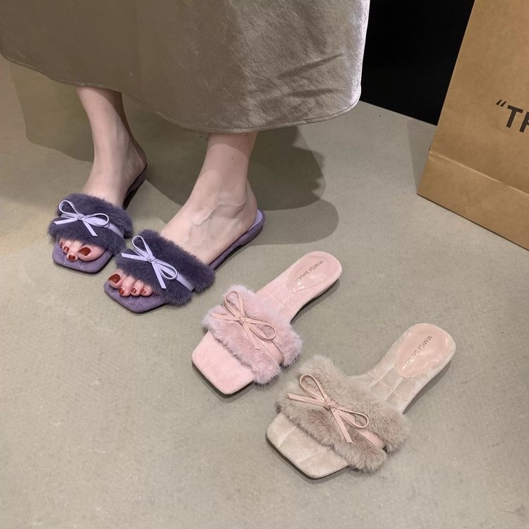 Női klínos talpú papucs masnival, belső műszőrmés, TPR talp, mindennapi viselet