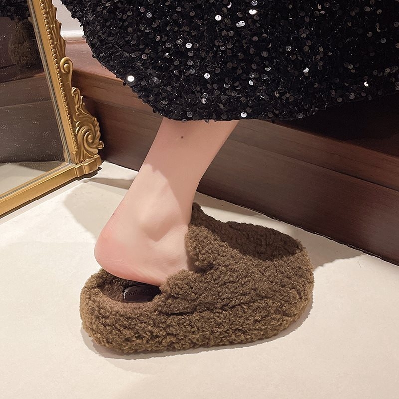 Női otthoni papucs műszőrme, leopard mintával, kerek orrú, gumírozott talppal, minimalist stílus