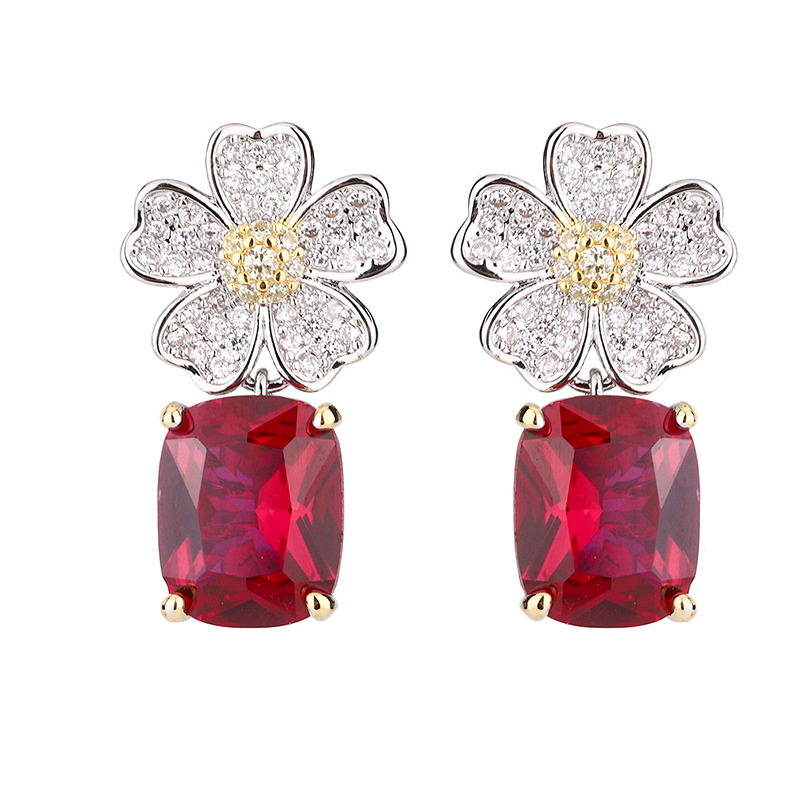 Σκουλαρίκια με σχέδιο λουλουδιού, βάση από χαλκό και καρφί S925 ασήμι, επεξεργασία με διαμάντια