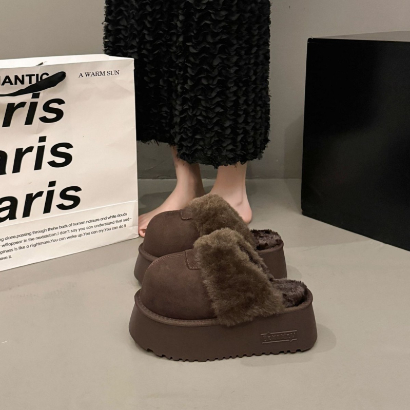 8 cm-es magasságot növelő, vastag talpú zárt orrú női papucs, plüss bélés, Birkenstock-stílus téli viselet (felső rész: plüss; belső rész: mesterséges rövid plüss; talp: gumi; orrforma: zárt; szezon: 2025 tél)