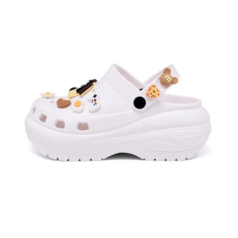 Perforált szandálok (uniszex) – EVA felsőrész és EVA talp, könnyű, lélegző, csúszásmentes, vastag talp >3 cm, sarkak 3 cm