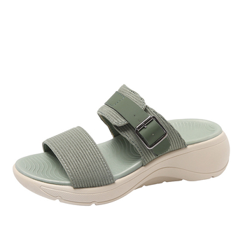 Ženske papuče s platformom i klinom — PU gornji dio, PU podstava, gumena potplata, zaobljeni vrh prsta, slip-on