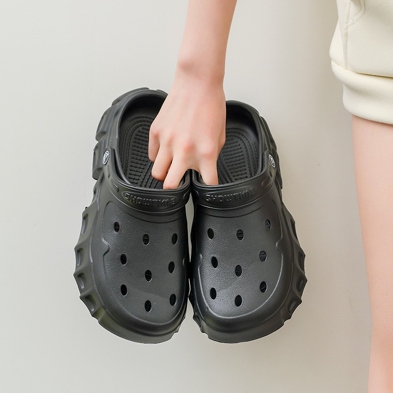 EVA lyukas cipő felnőtteknek, légáteresztő, csúszásmentes talp, 3,5 cm-es talpvastagság