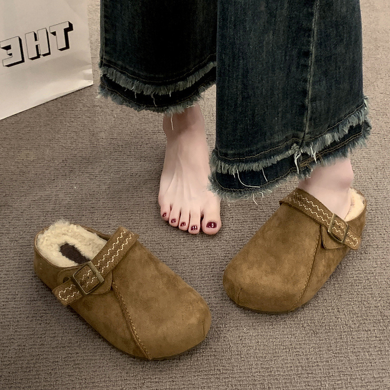 Női velúr mikrofonbőr slip-on papucs, kültéri viseletre, kerek orr, gumírozott talp, 2025 tél