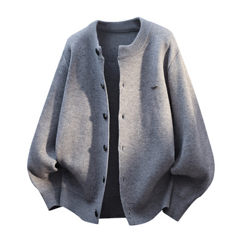 Kötött kardigán kerek nyakkal, laza szabás, hosszú ujjú, jacquard minta