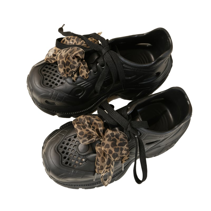 Női EVA szandál fűzős, zárt orrú, 2–3 cm vastag talppal, csúszásmentes, strandra és szabadtéri használatra