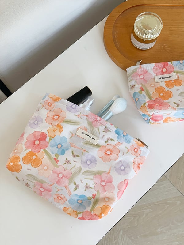 Flórás kozmetikai és toalett táska, pamut külső, vászon bélés, nagy kapacitású, utazáshoz ideális