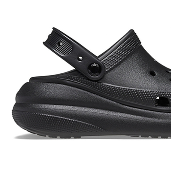 Női perforált platform papucsok 3–5 cm vastag talppal, felső része Crostile resinából, csúszásmentes talp