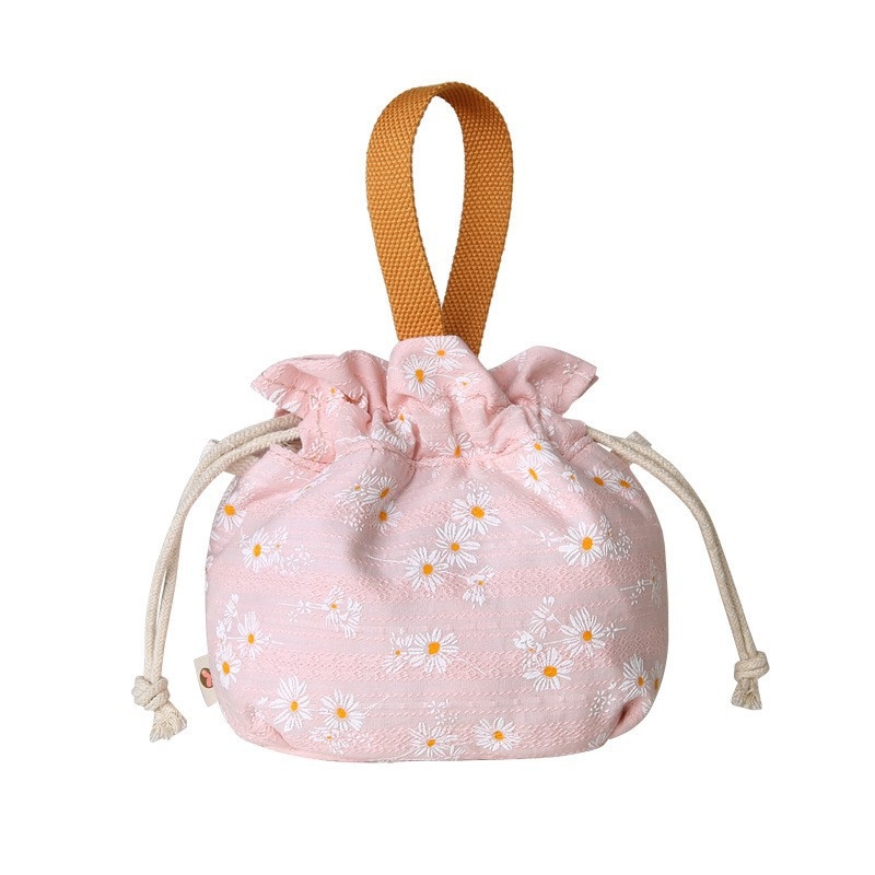 Húzózsinóros kozmetikai táska, kockás patch mintázatú, kézitáska utazásokhoz