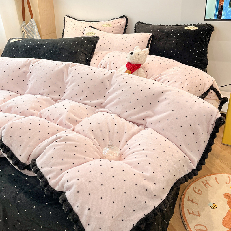 četverodijelni set posteljine od mliječnog velura s geometrijskim uzorkom, girly stil, reaktivno tiskanje