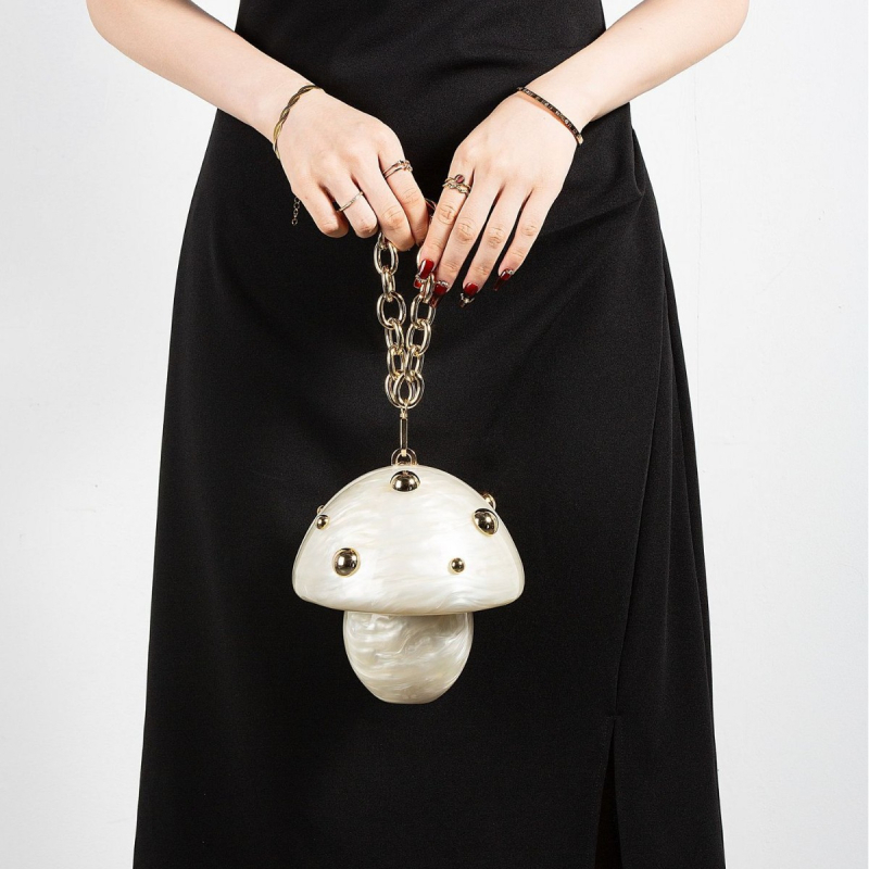 Akril ovális estélyi clutch, mágneses zárás, pamut bélés, belső zseb a telefon számára