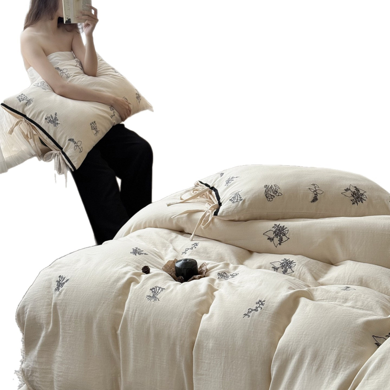 Négy részes ágyneműkészlet 100% pamutból, francia stílusú vintage virágos hímzéssel, reaktív nyomtatás