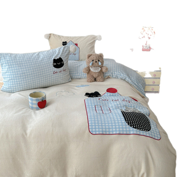 Tej velvet ágyneműkészlet tejbarna mintával, négypieces készlet, reaktív nyomtatás, súly alatt 500 g